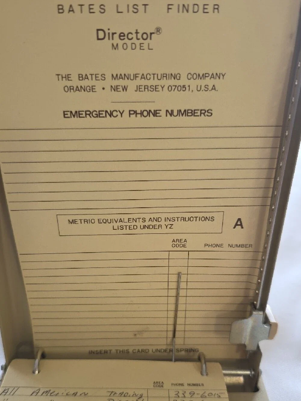Vintage Bates List Finder Director Model Cream